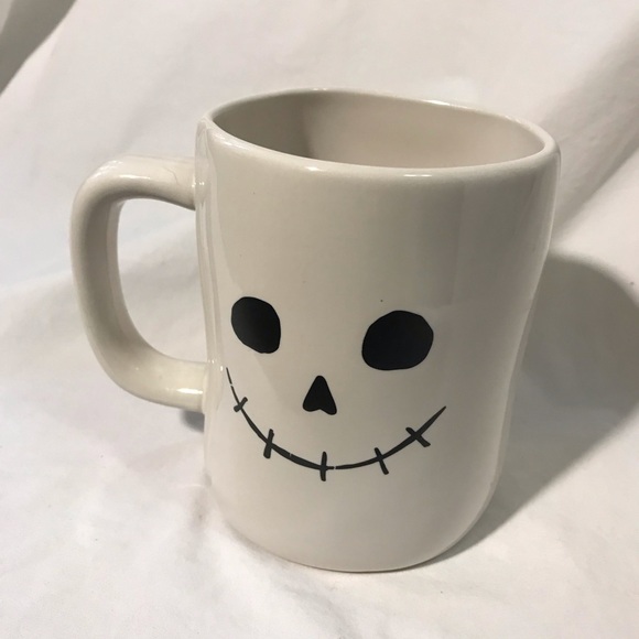 Rae Dunn Magenta Mug - Picture 2 of 4